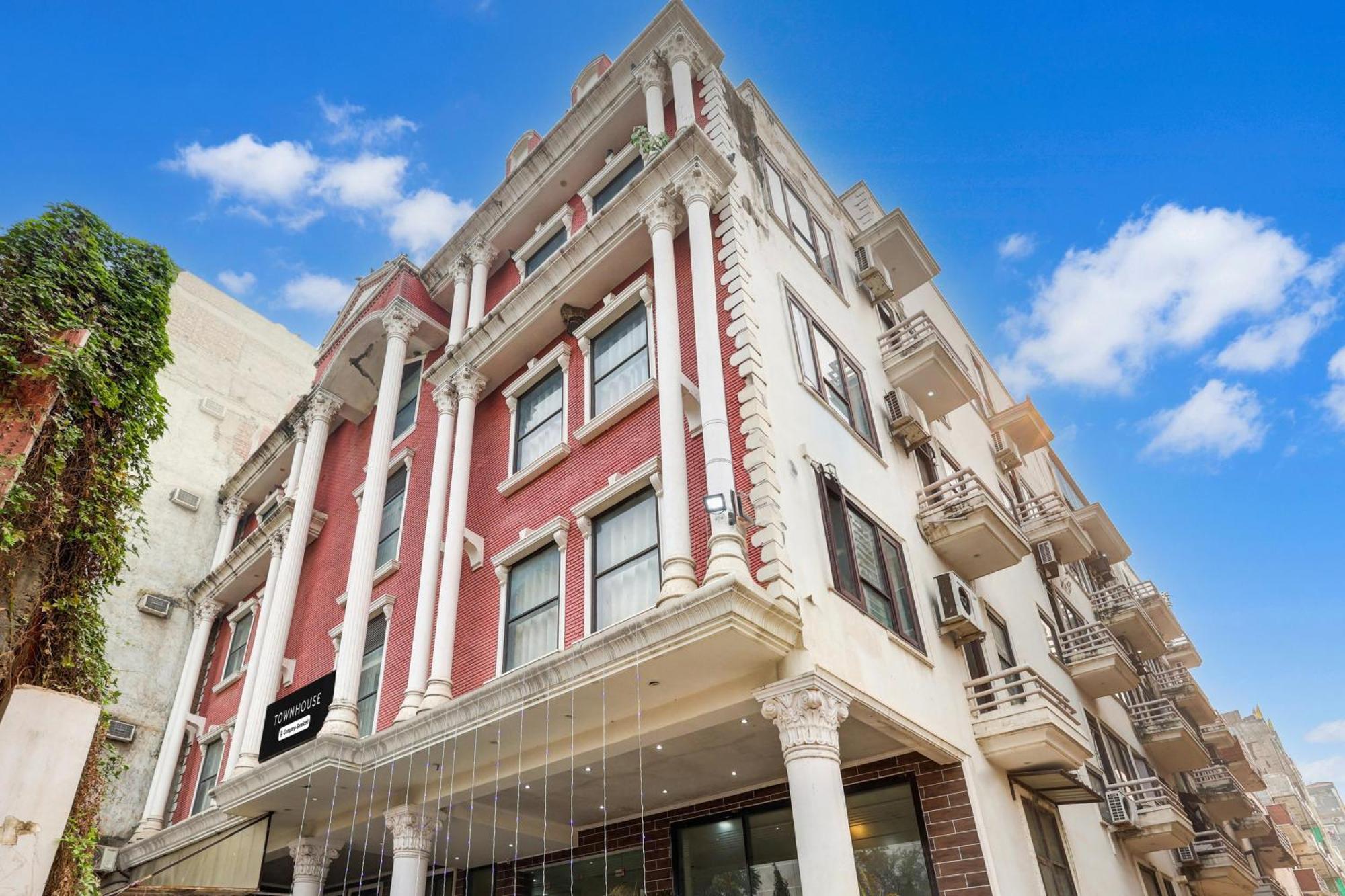 מלון Super Townhouse Sector 38 Gurgaon Near Medanta מראה חיצוני תמונה