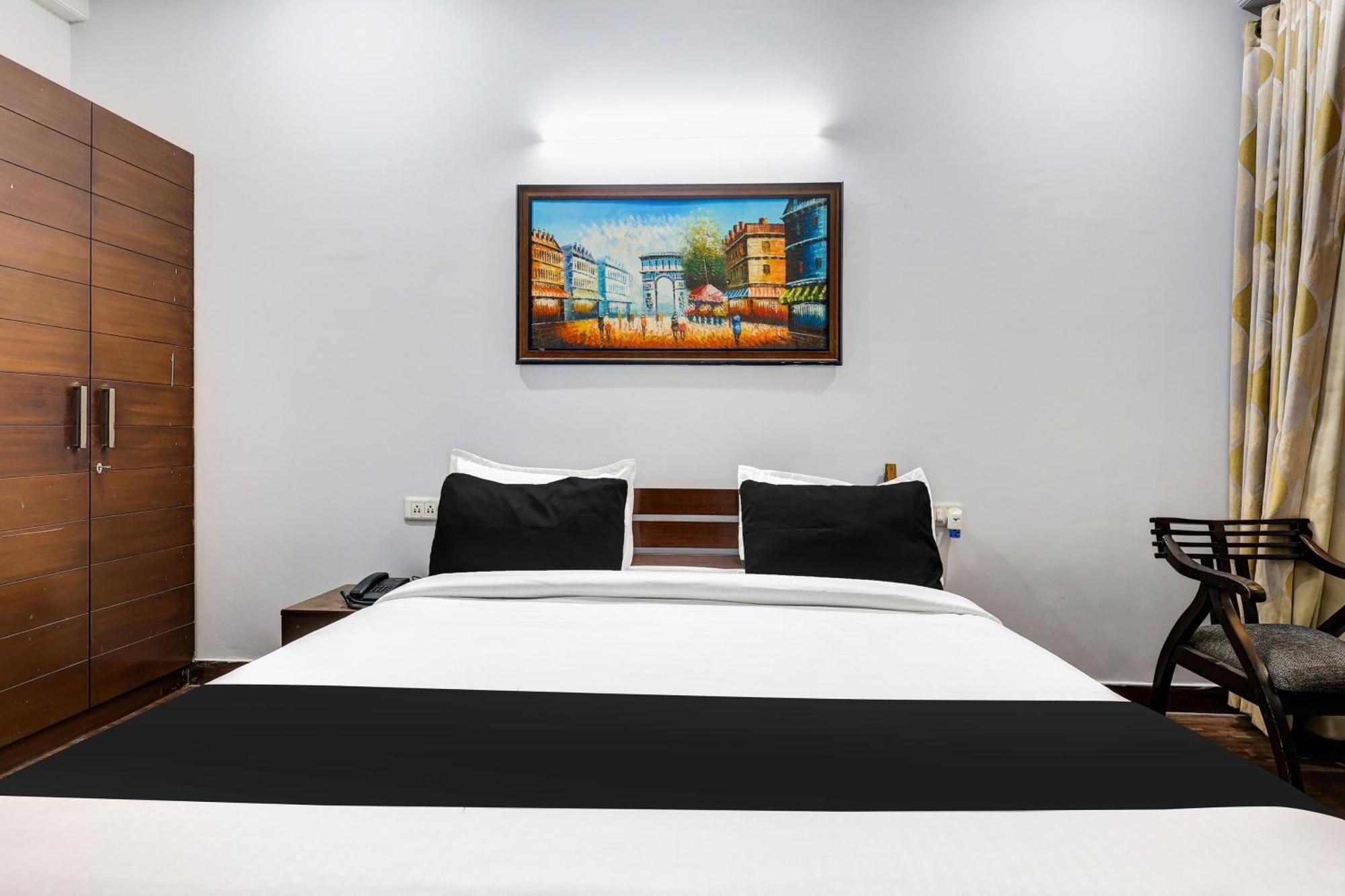 מלון Super Townhouse Sector 38 Gurgaon Near Medanta מראה חיצוני תמונה